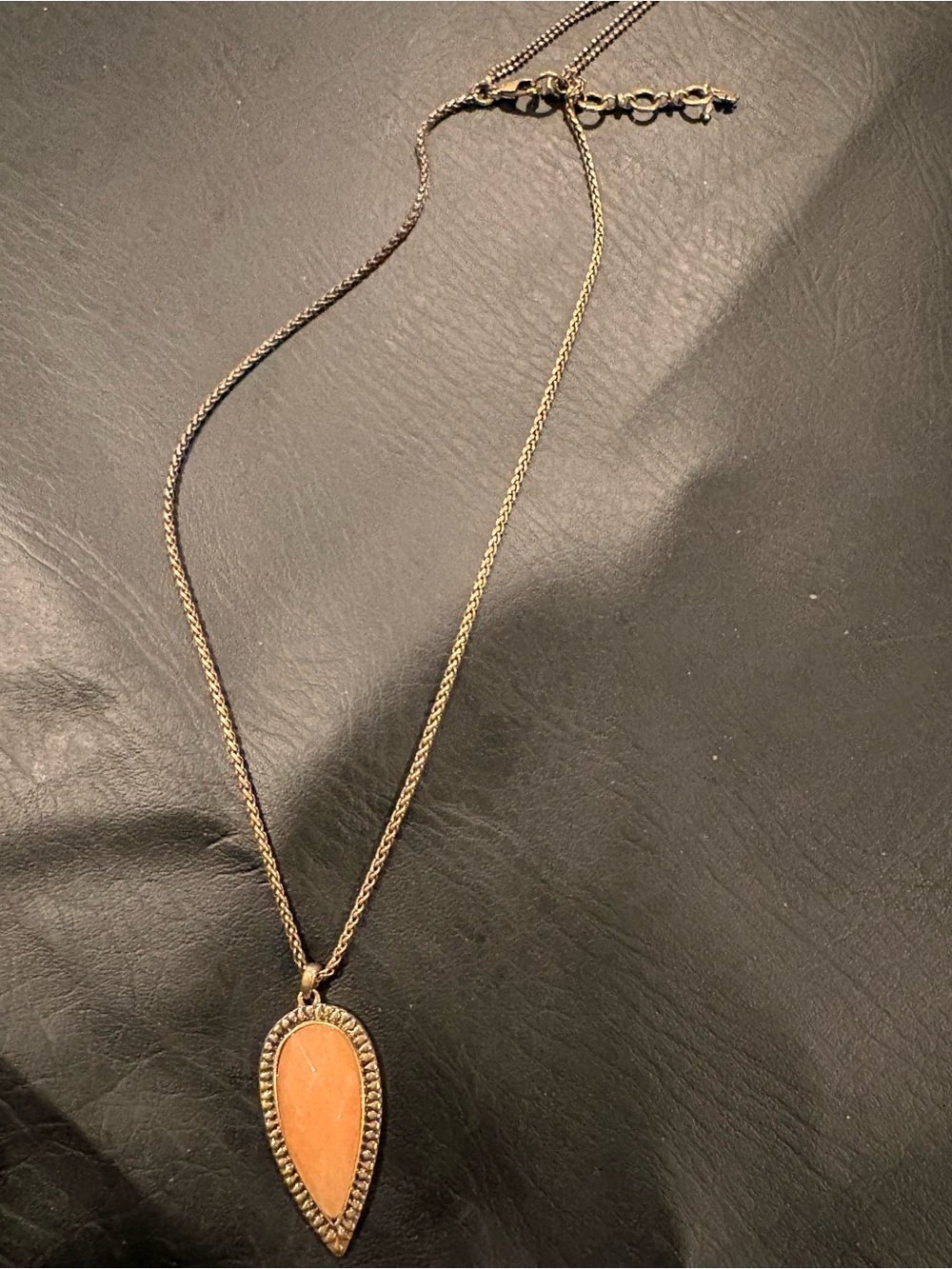 Gold-Tone Teardrop Pendant Necklace with Peach Stone